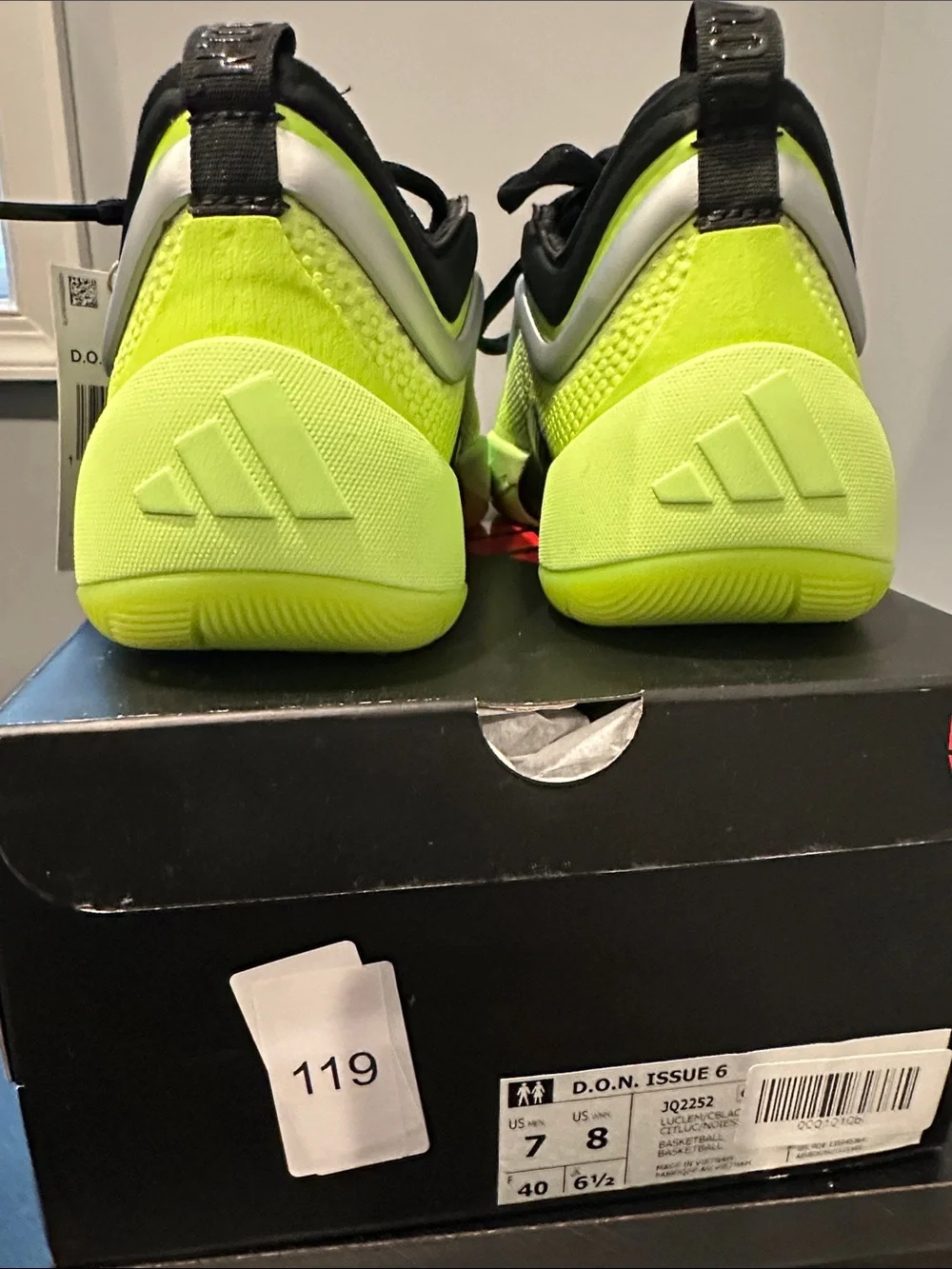 Adidas D.O.N issue 6 Neon Green Basketball shoes Men's 7, Women's 8